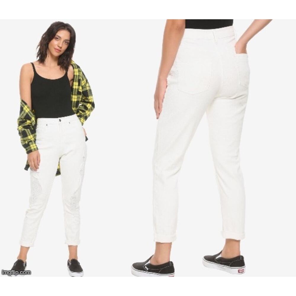 Hot Topic NWT Women's Junior 3 HT Denim Off-White Mom Jeans Stretch Distressed
